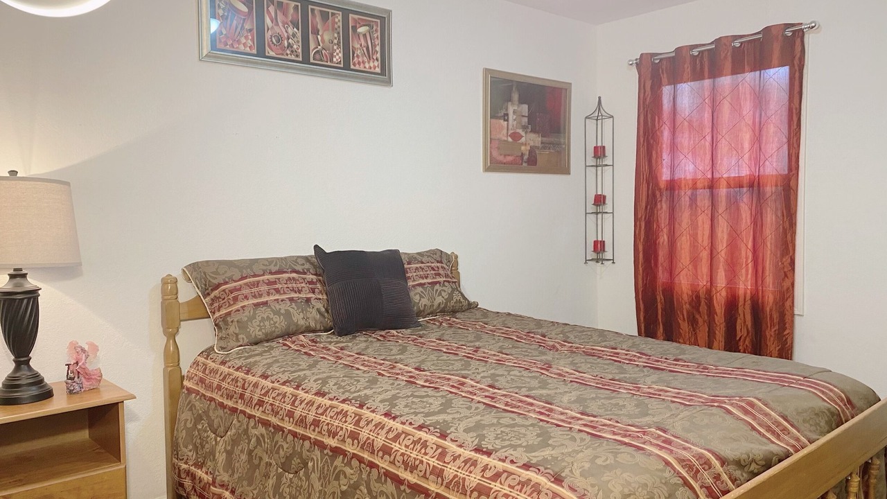 Photo of Bedroom in Grandview