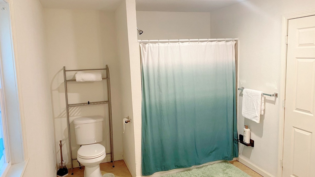 Photo of Bathroom in Grandview