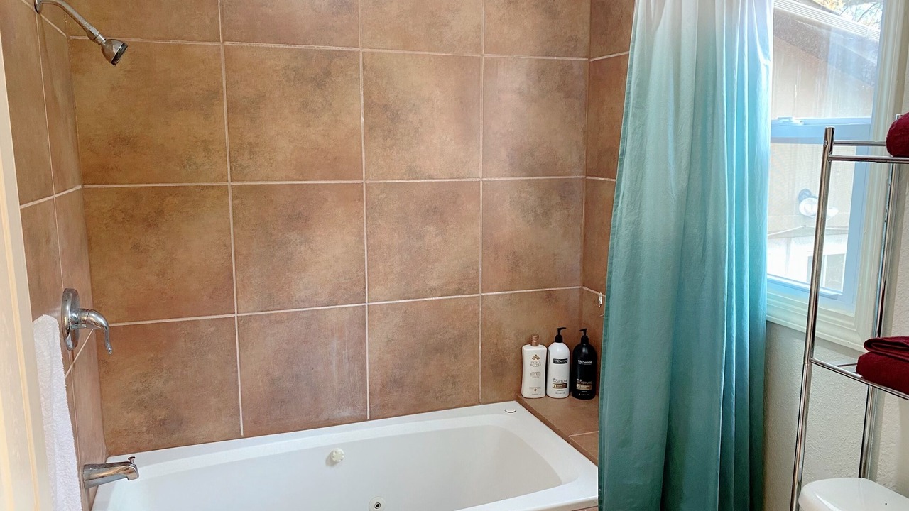 Photo of Bathroom in Grandview