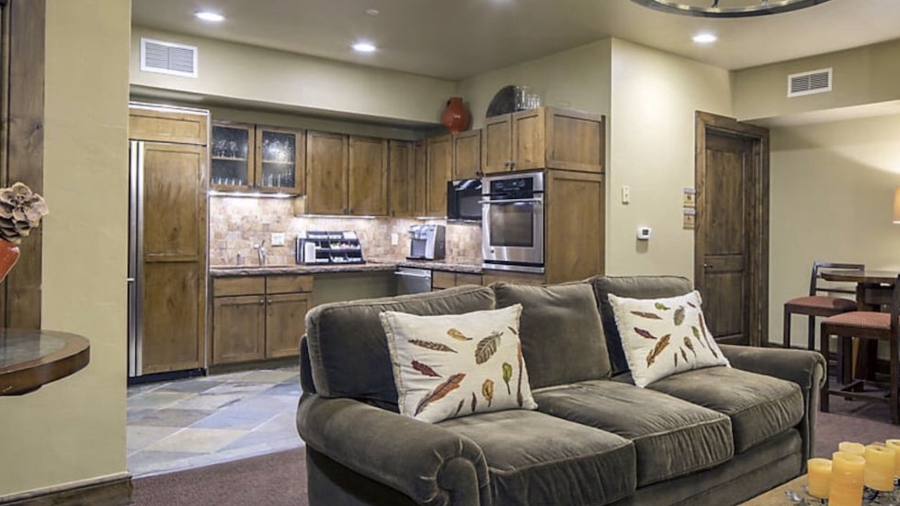 Photo of Livingroom in West End