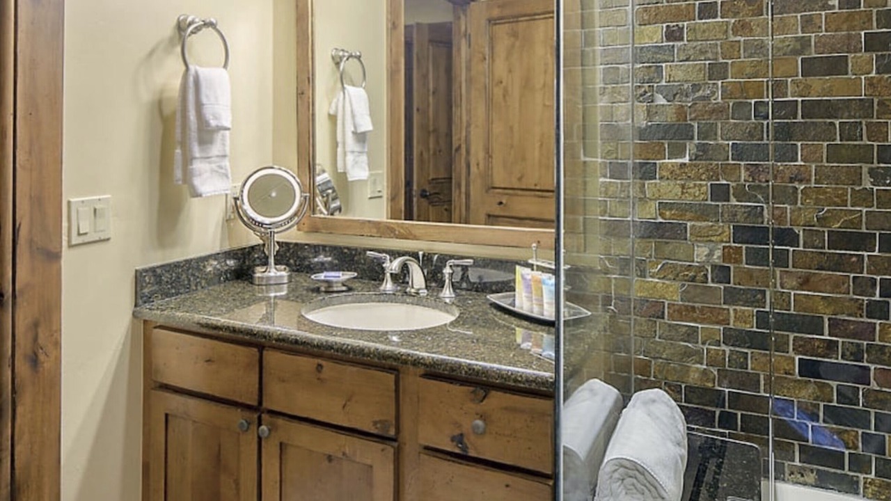 Photo of Bathroom in West End