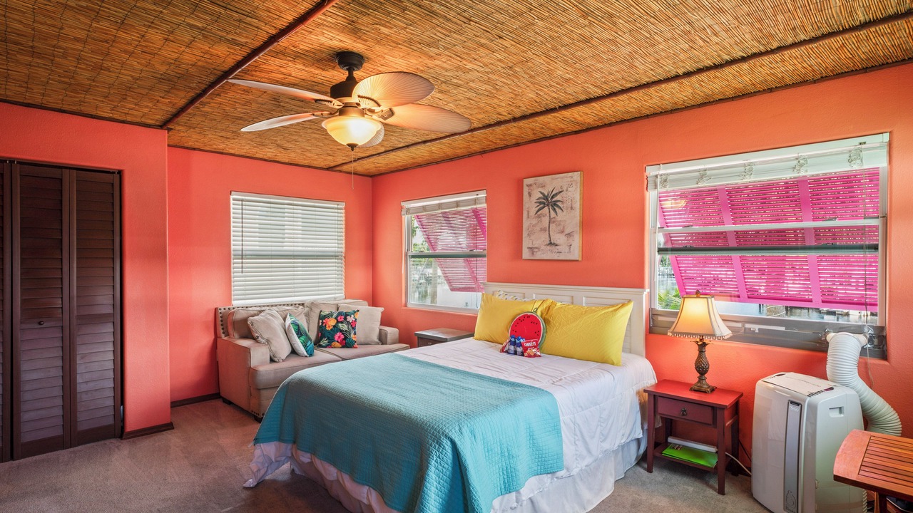 Photo of Bedroom in New Port Richey Estates