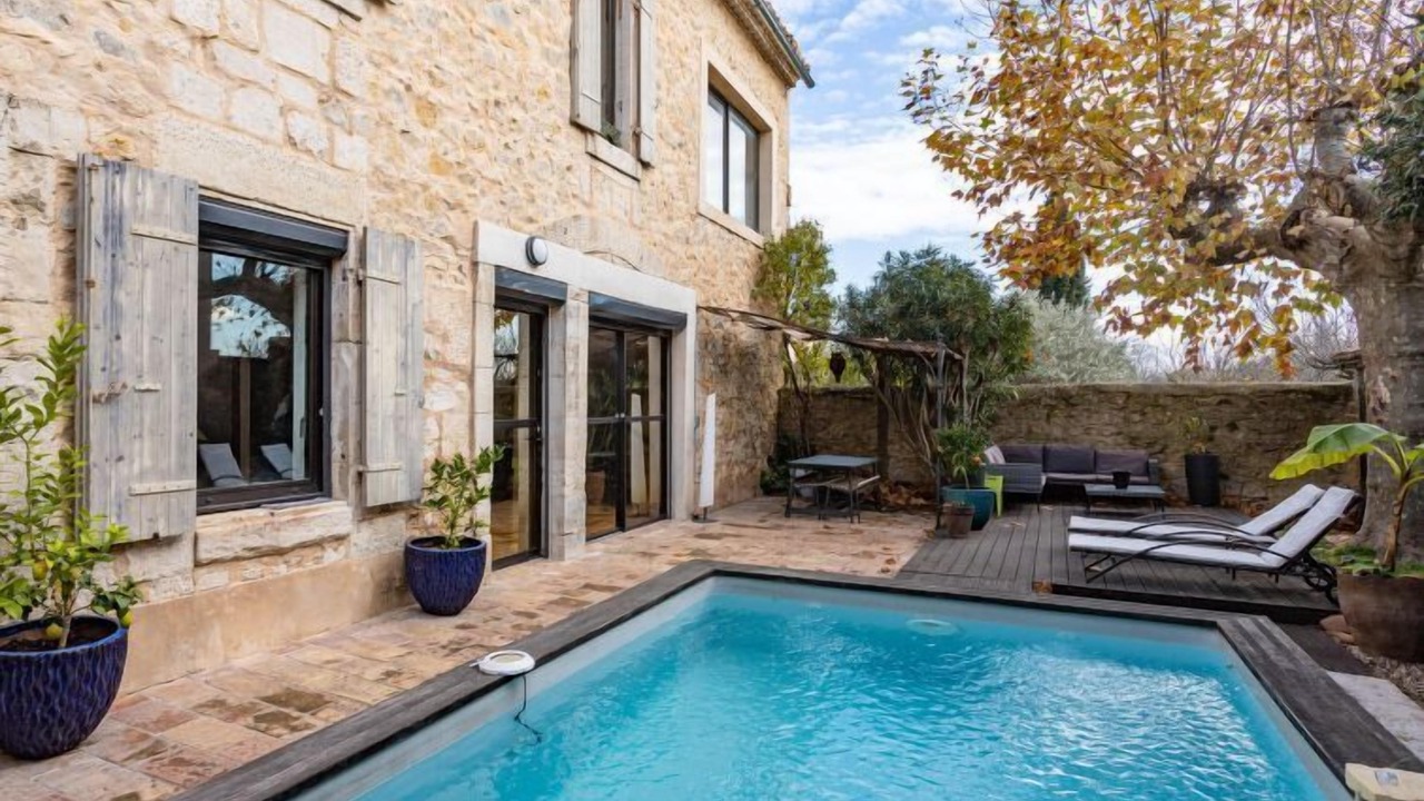 Photo of Outdoor in Jonquieres-Saint-Vincent