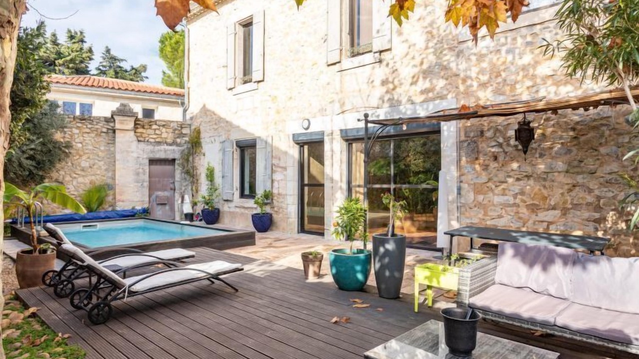 Photo of Outdoor in Jonquieres-Saint-Vincent