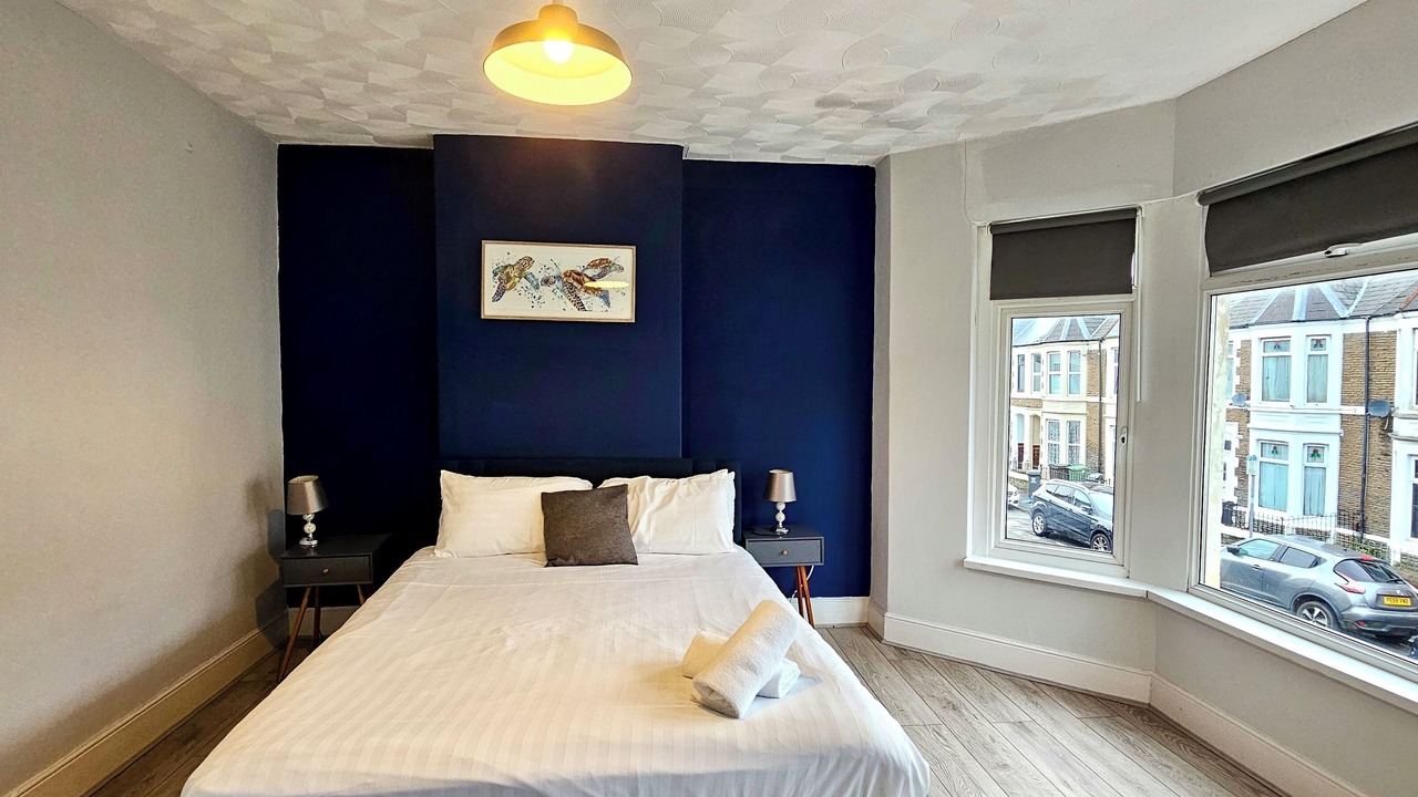 Photo of Bedroom in Cathays