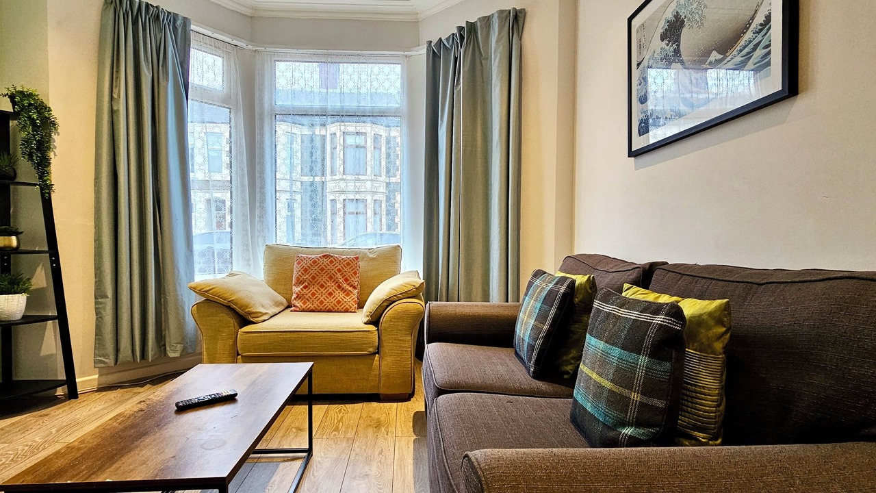 Photo of Livingroom in Cathays