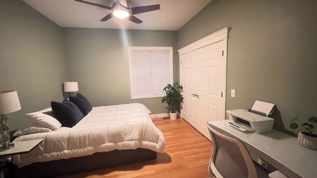 Photo of Bedroom in West Town