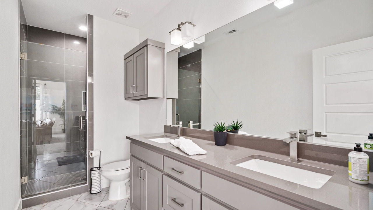 Photo of Bathroom in West Dallas