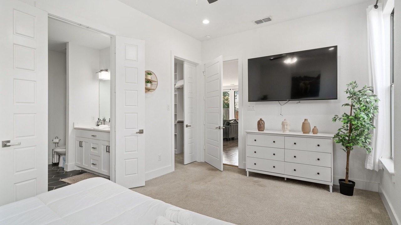 Photo of Bedroom in West Dallas