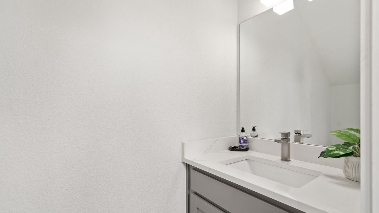Photo of Bathroom in West Dallas