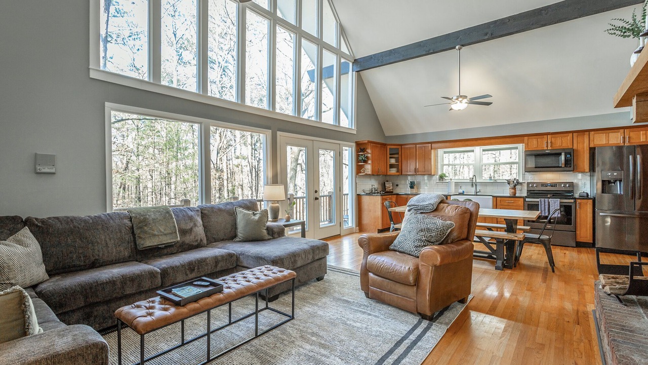 Photo of Livingroom in Apison