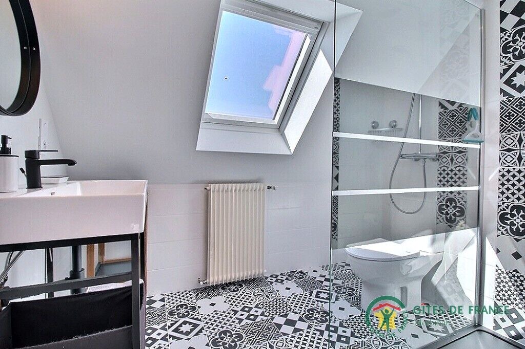 Photo of Bathroom in Damgan