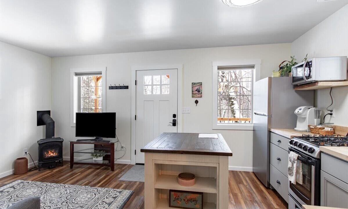 Photo of Kitchen in Farm Loop