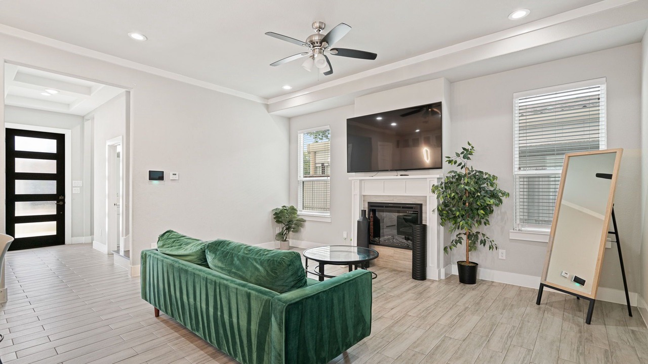 Photo of Livingroom in West Dallas
