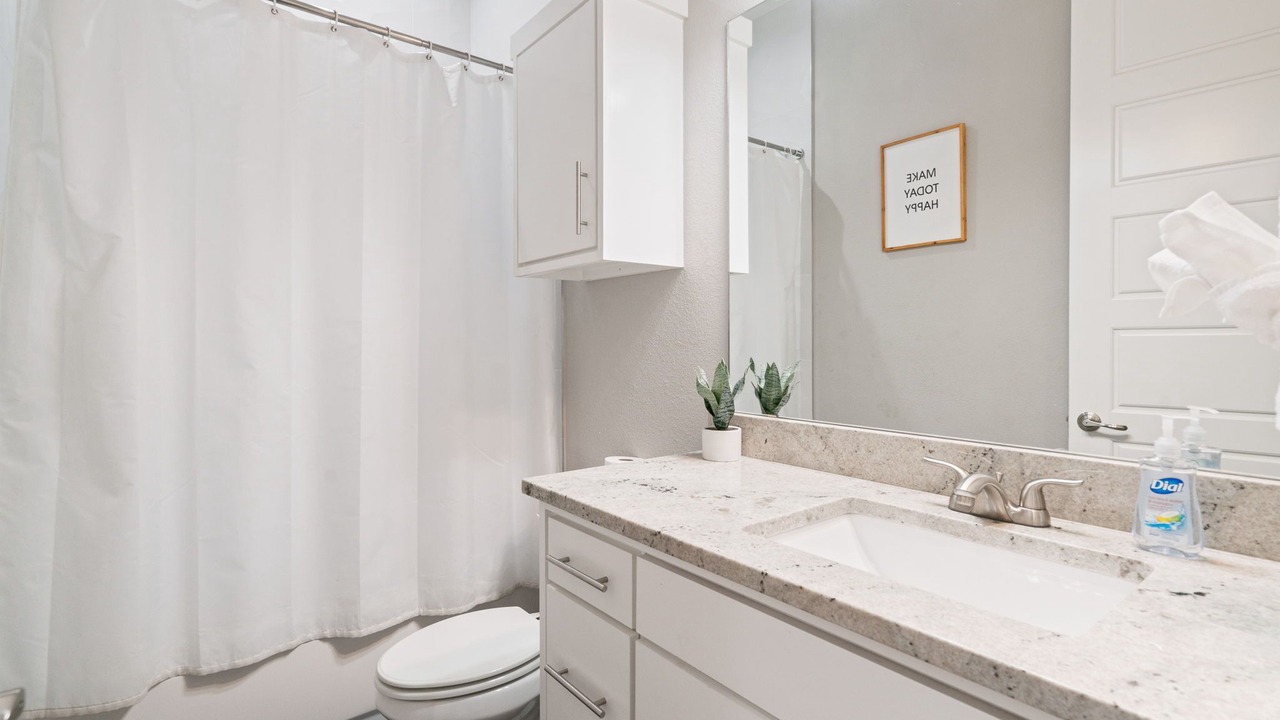 Photo of Bathroom in West Dallas