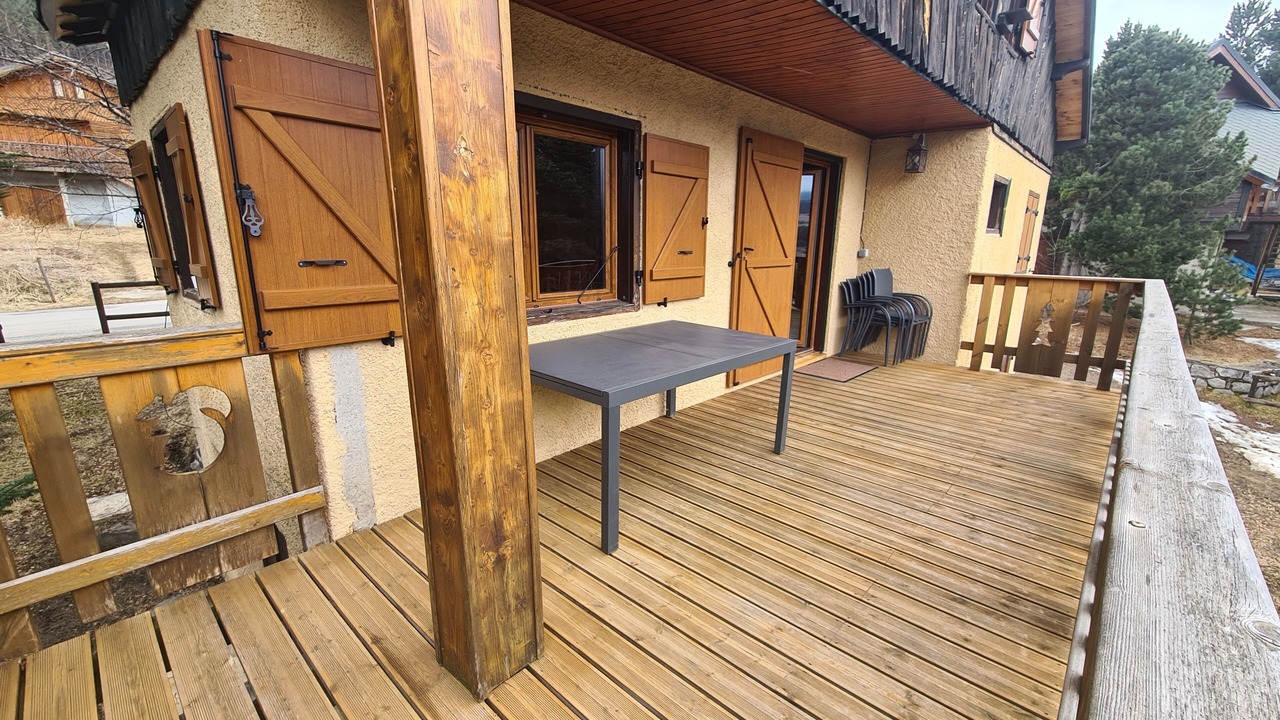 Photo of Patio Balcony in Matemale