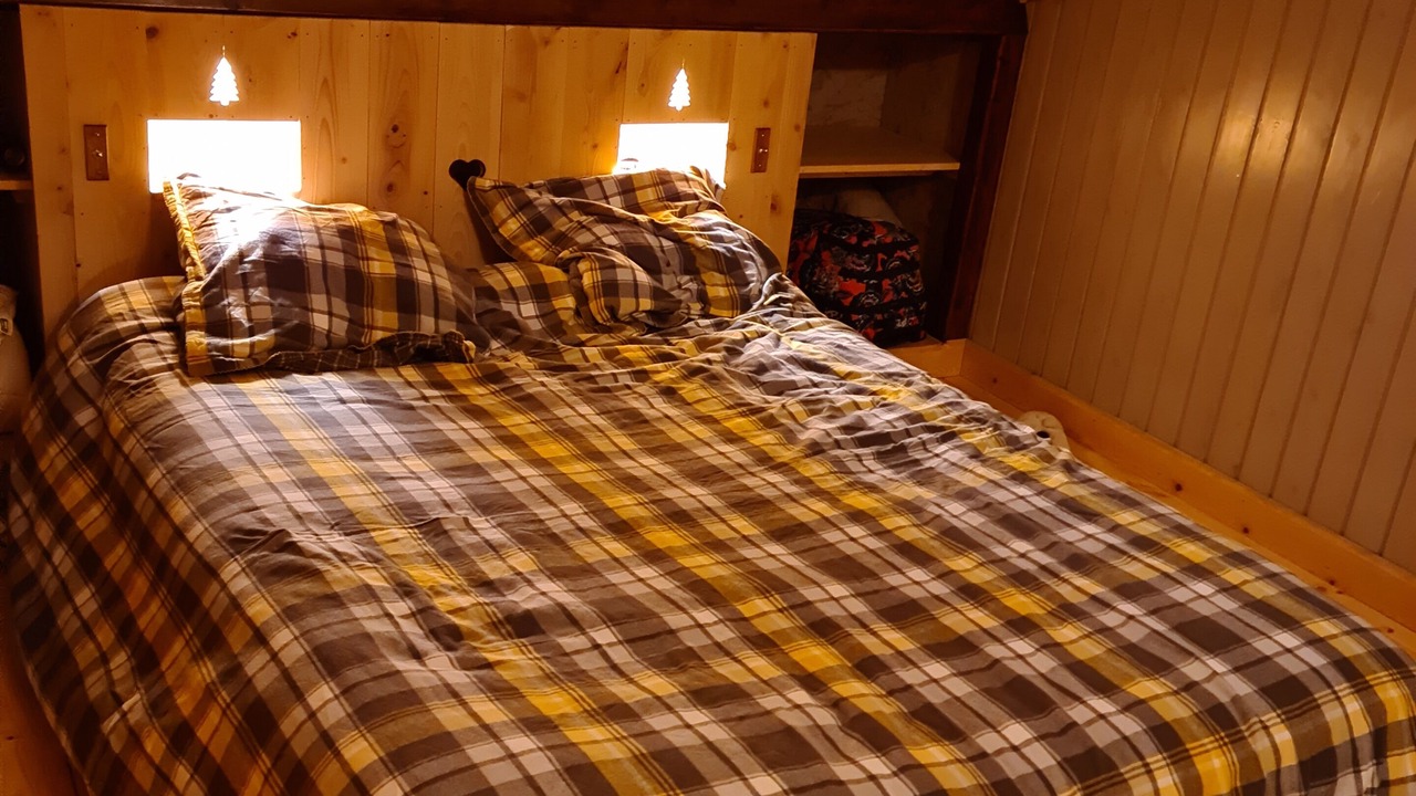 Photo of Bedroom in Matemale