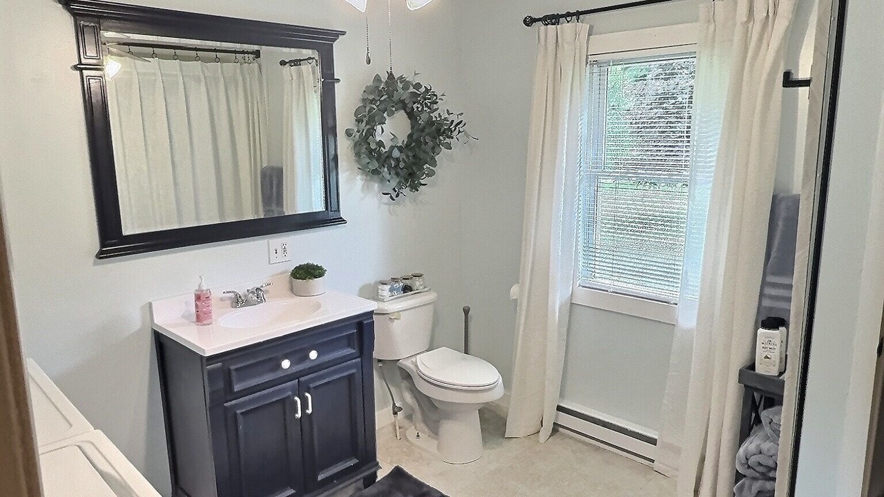 Photo of Bathroom in Mannsville