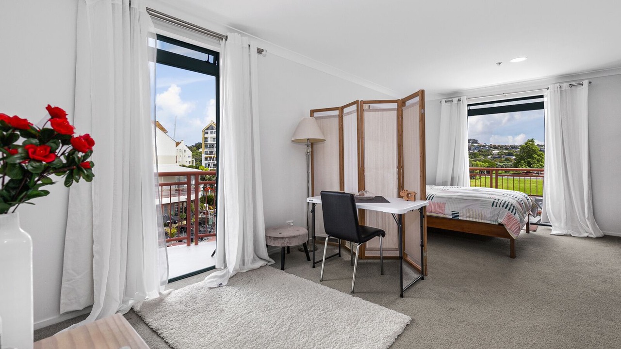 Photo of Bedroom in Gulf Harbour
