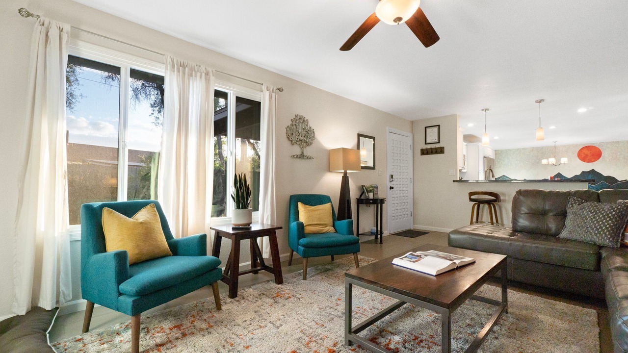 Photo of Livingroom in Meyer Park