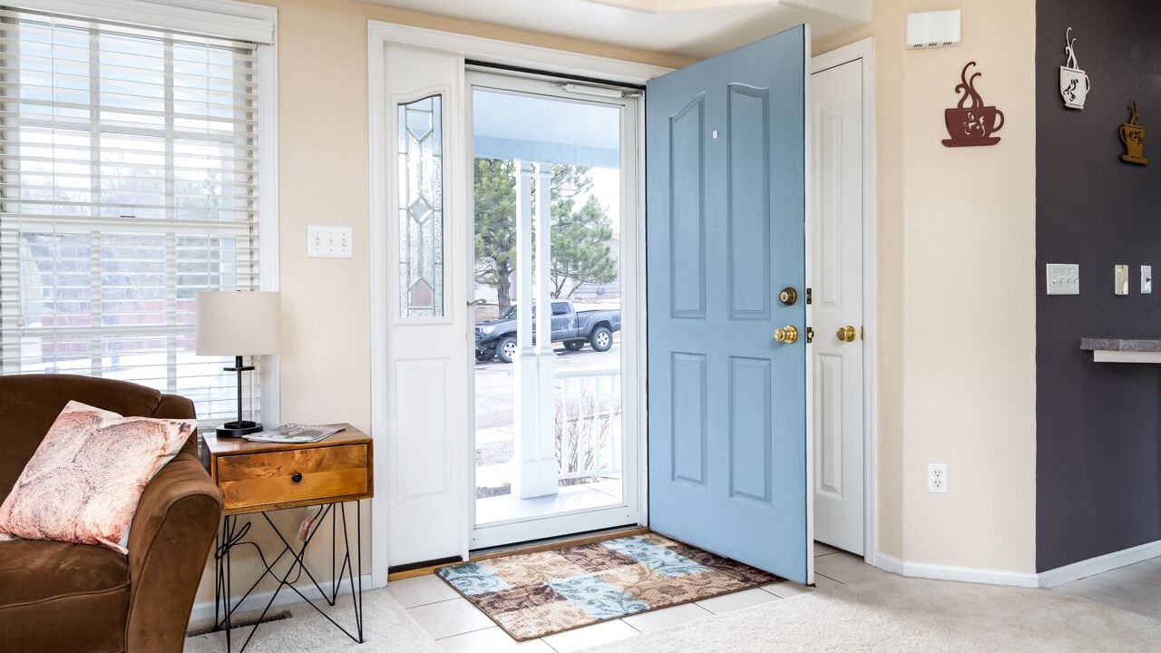 Photo of Livingroom in Cheyenne