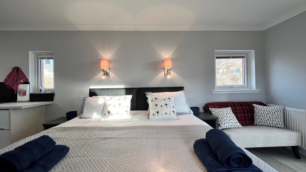 Photo of Others in Harris