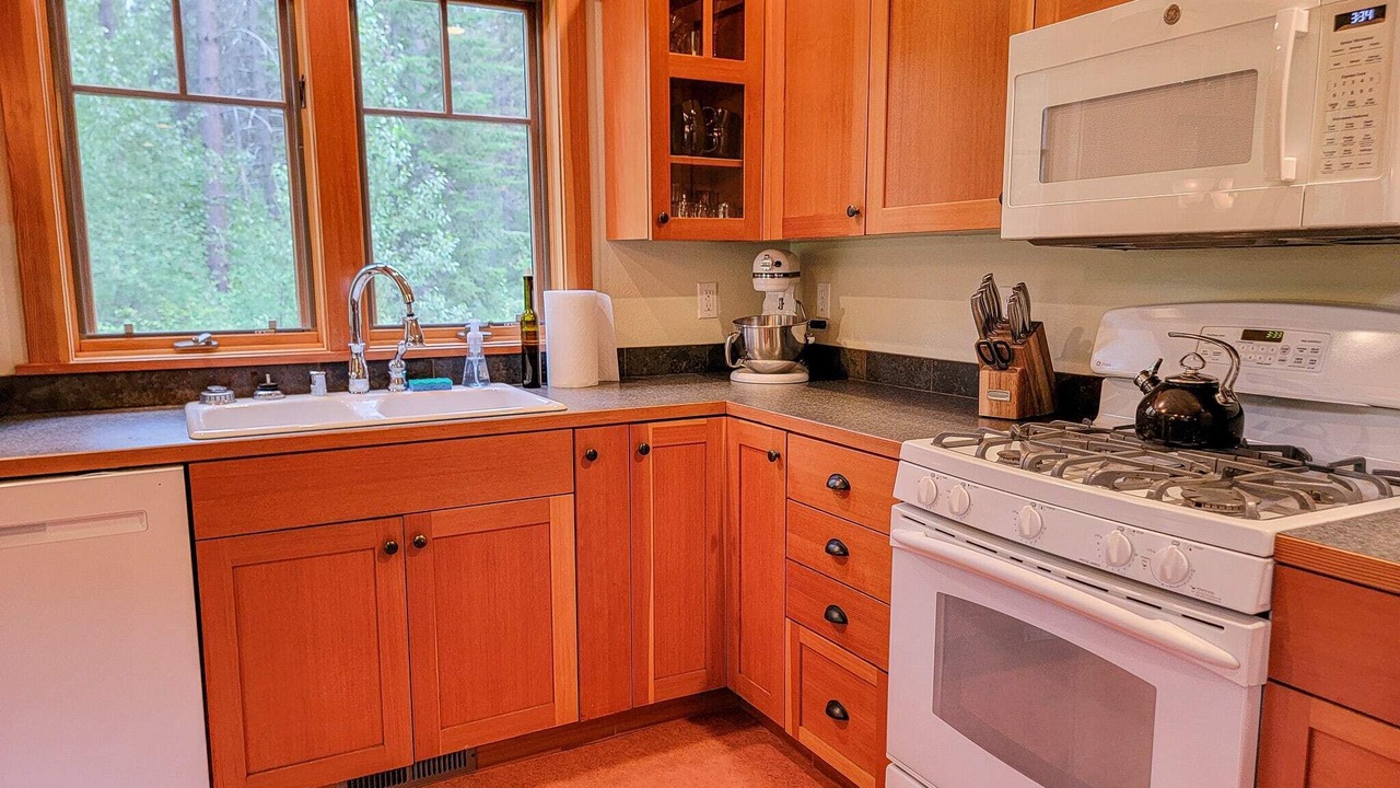 Photo of Kitchen in Mazama