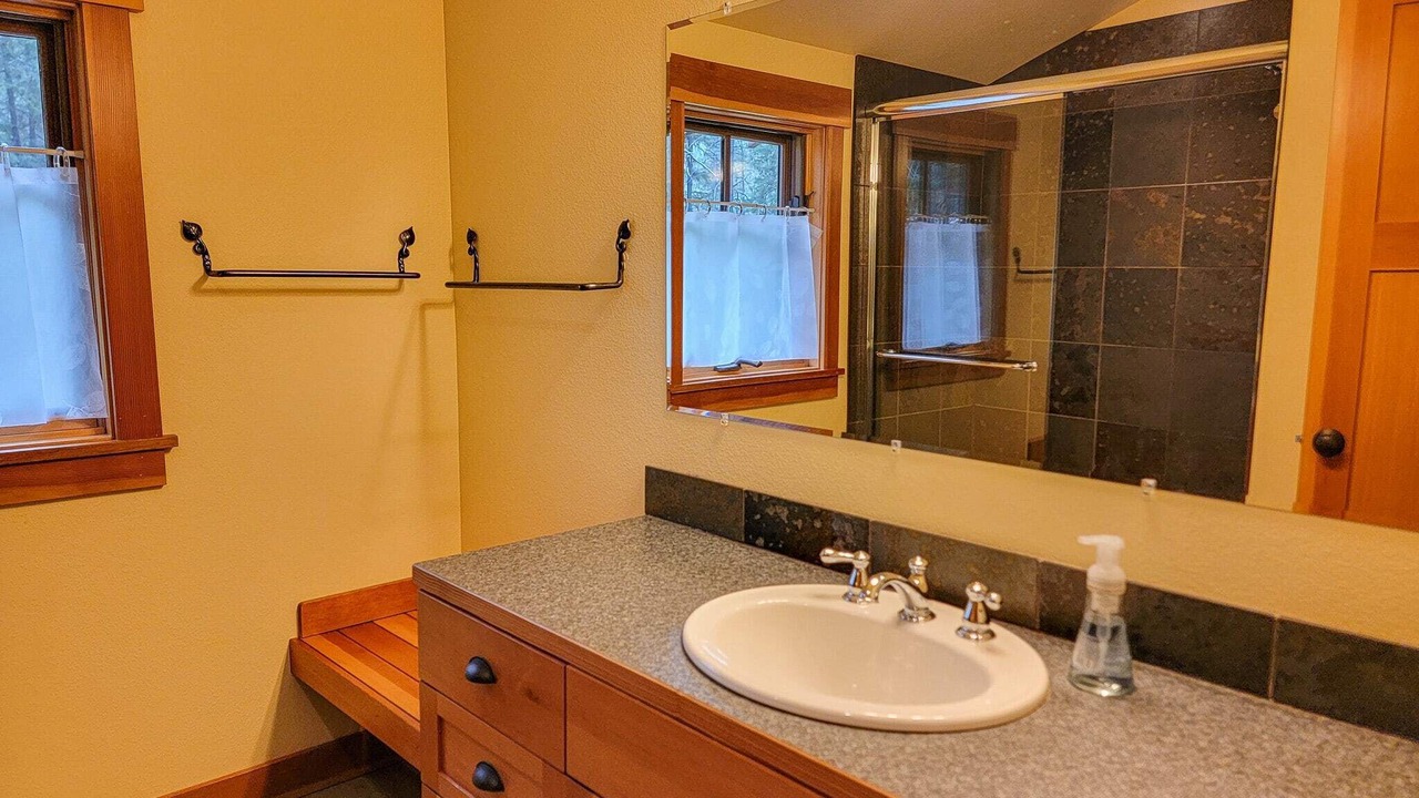 Photo of Bathroom in Mazama