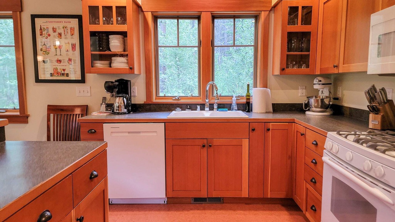 Photo of Kitchen in Mazama