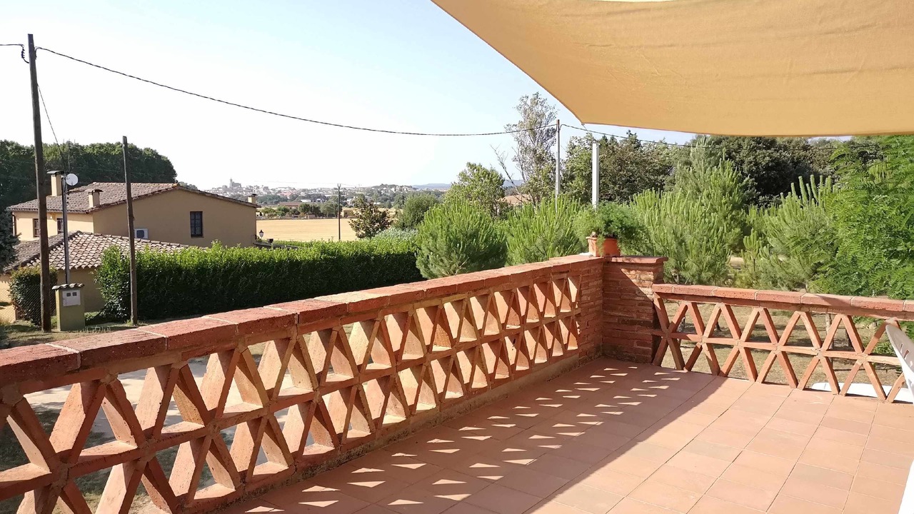 Photo of Patio Balcony in Llagostera
