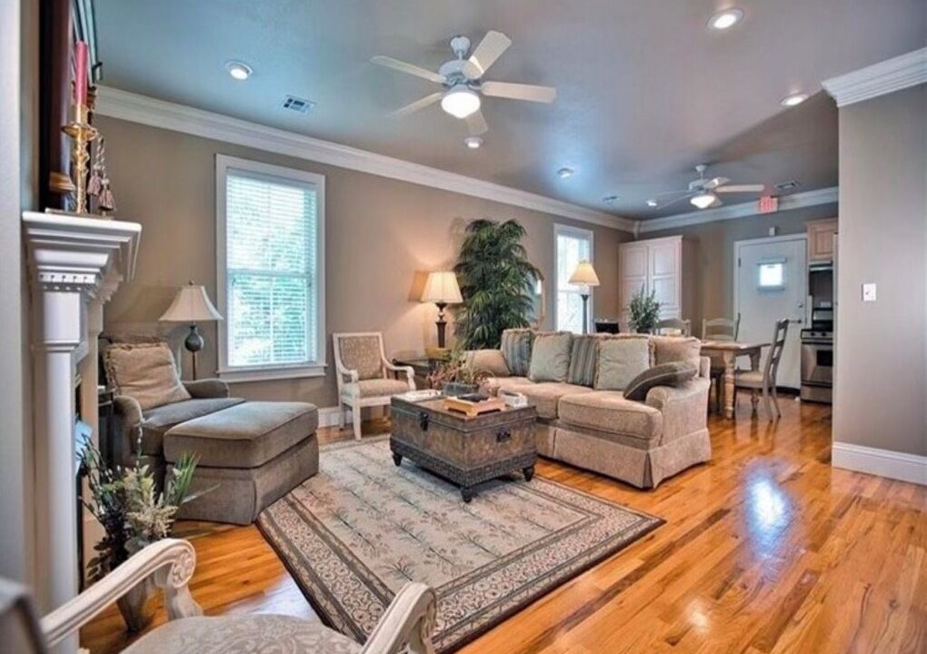 Photo of Livingroom in Fayetteville