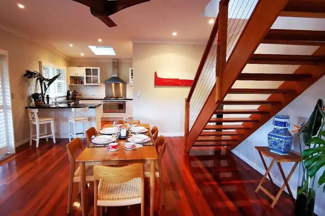 Photo of Others in Milsons Passage