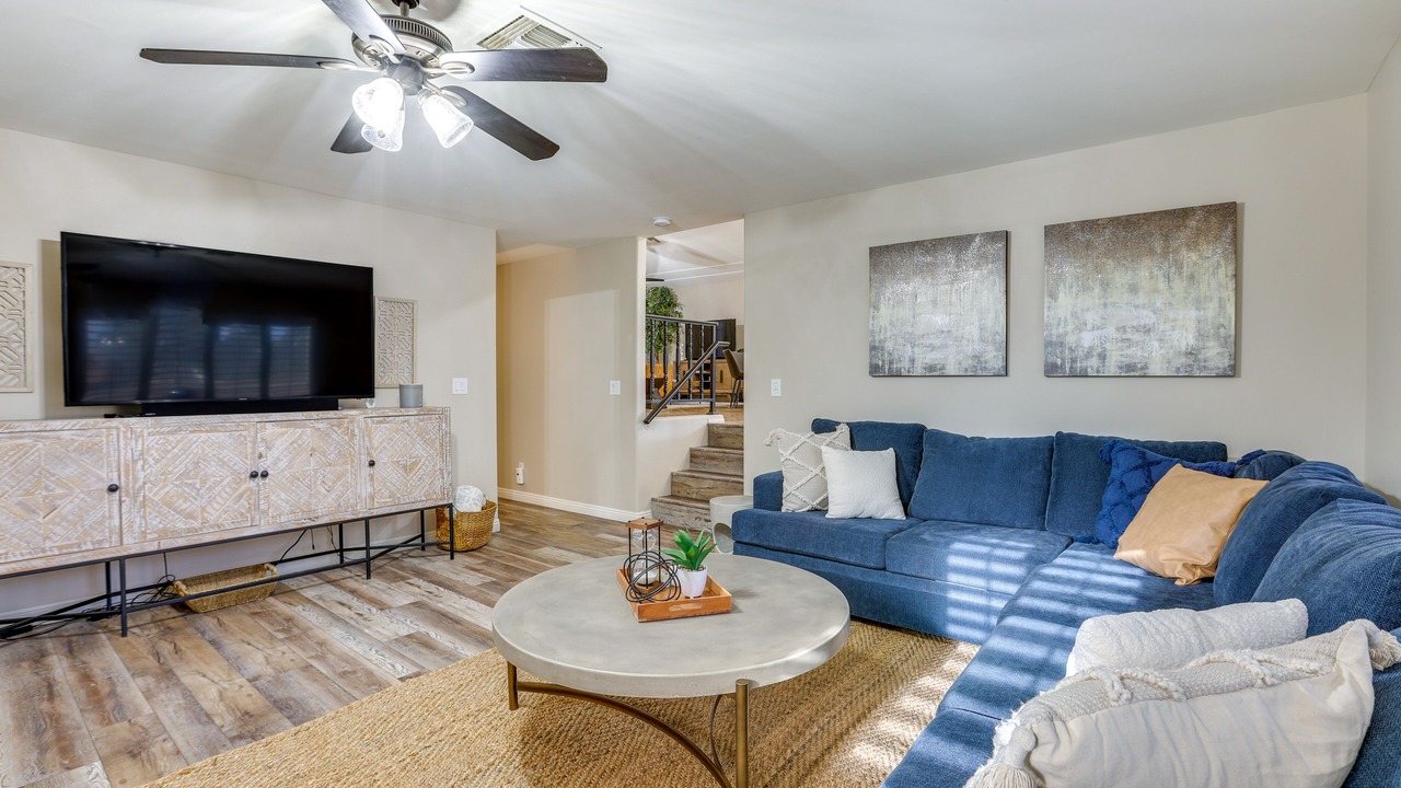 Photo of Livingroom in Arrowhead Ranch