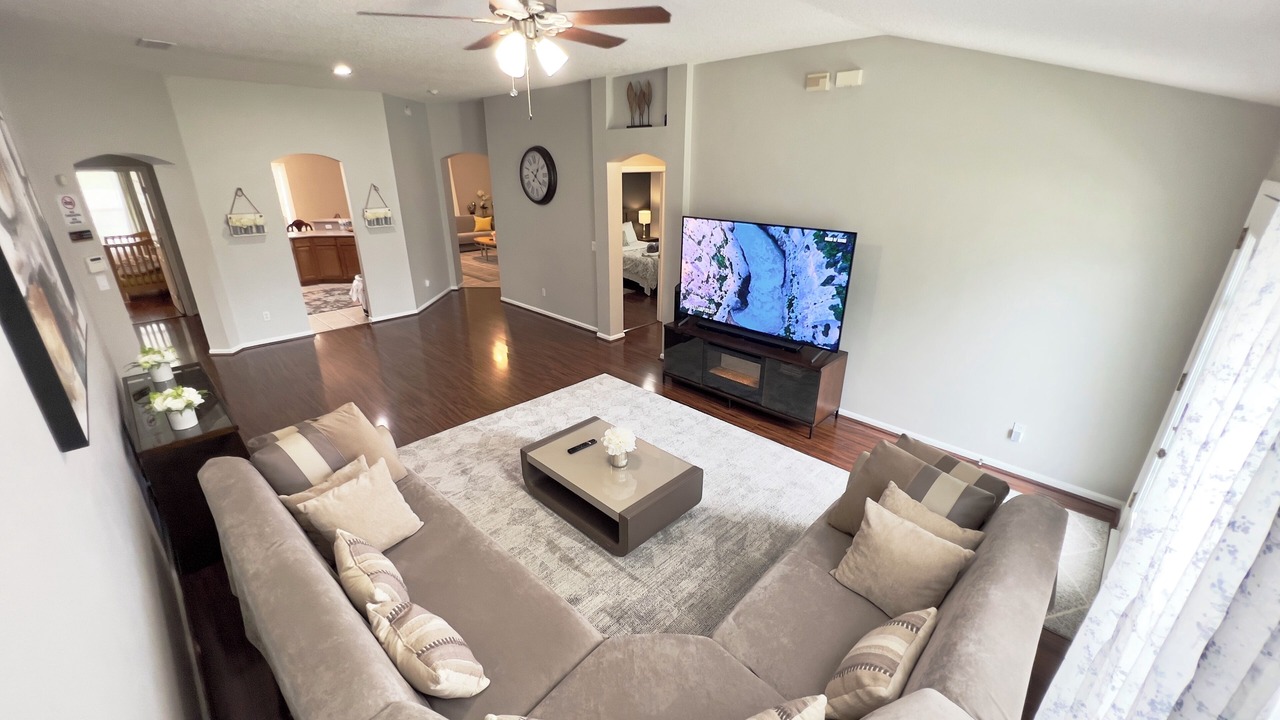 Photo of Bedroom in Westside