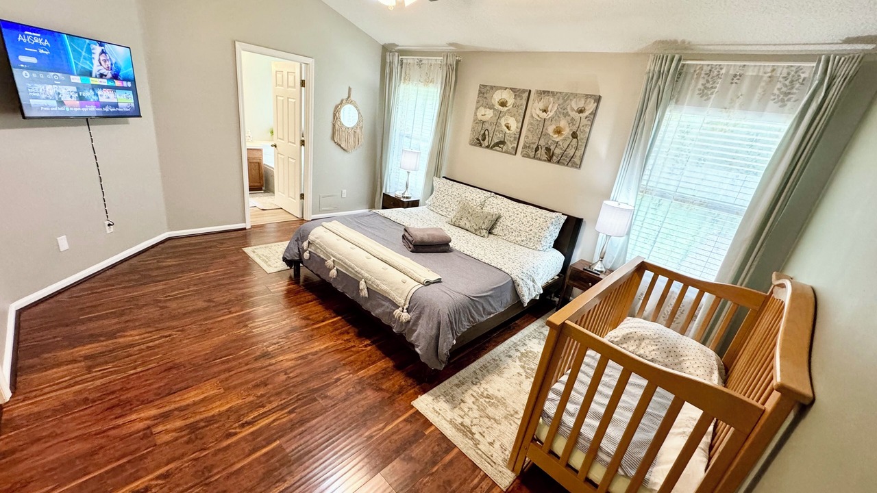 Photo of Bedroom in Westside