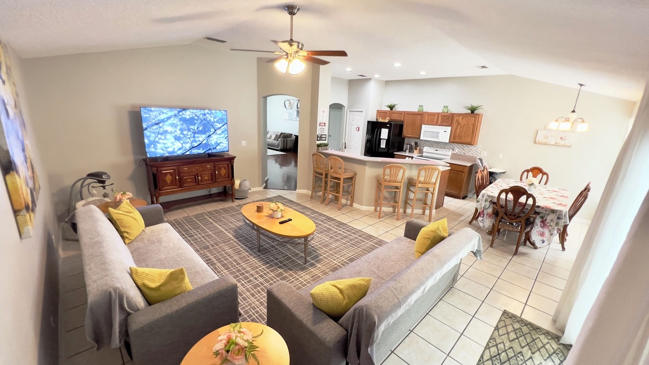 Photo of Bedroom in Westside