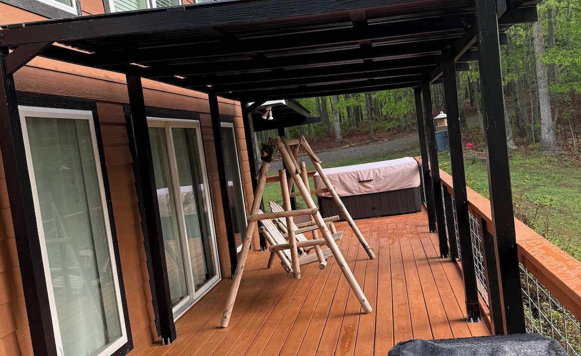 Photo of Patio Balcony in Mineral Bluff