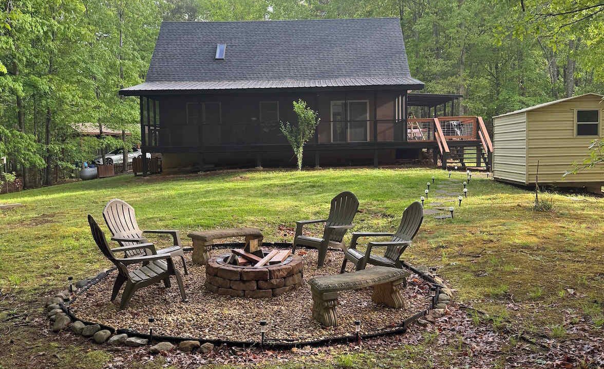 Photo of Patio Balcony in Mineral Bluff