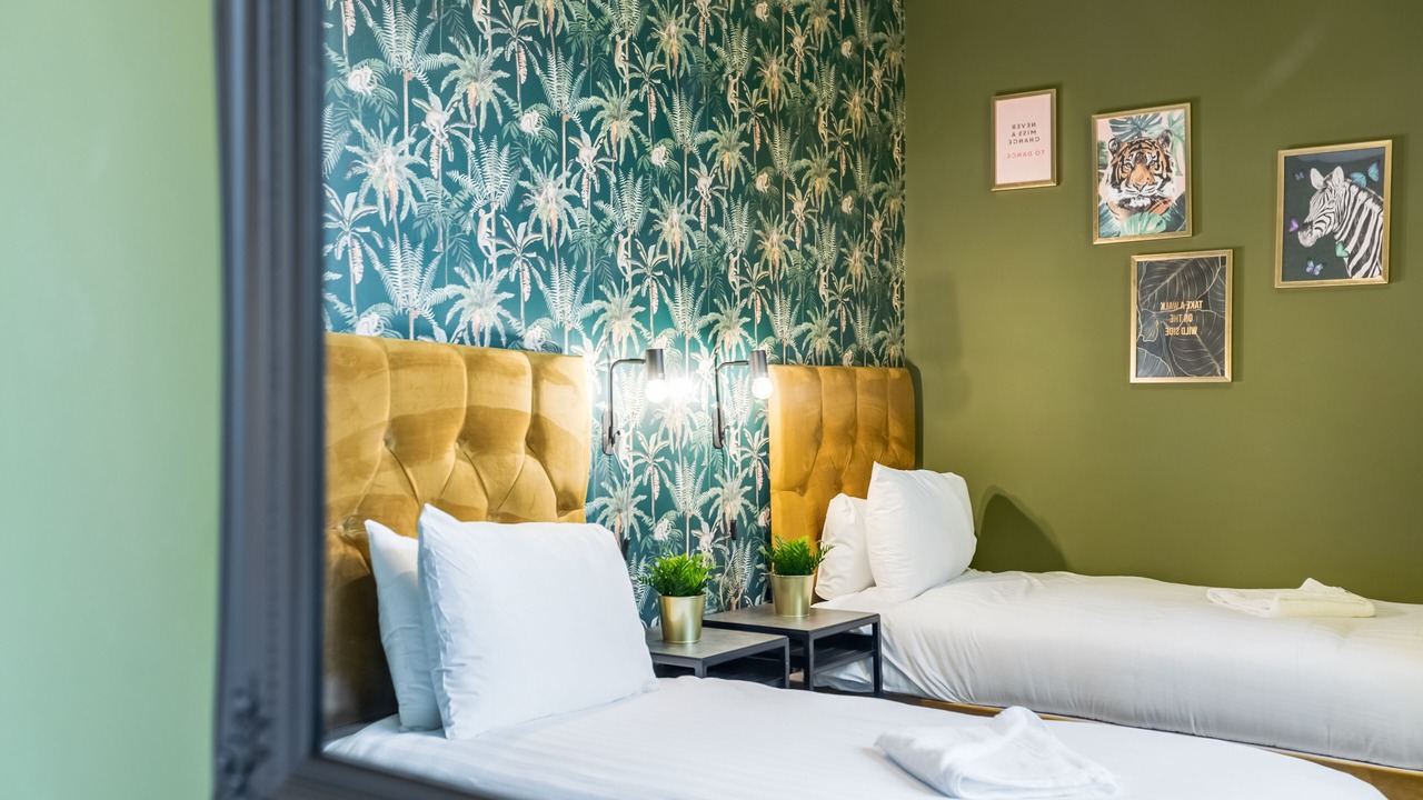 Photo of Others in North Shore