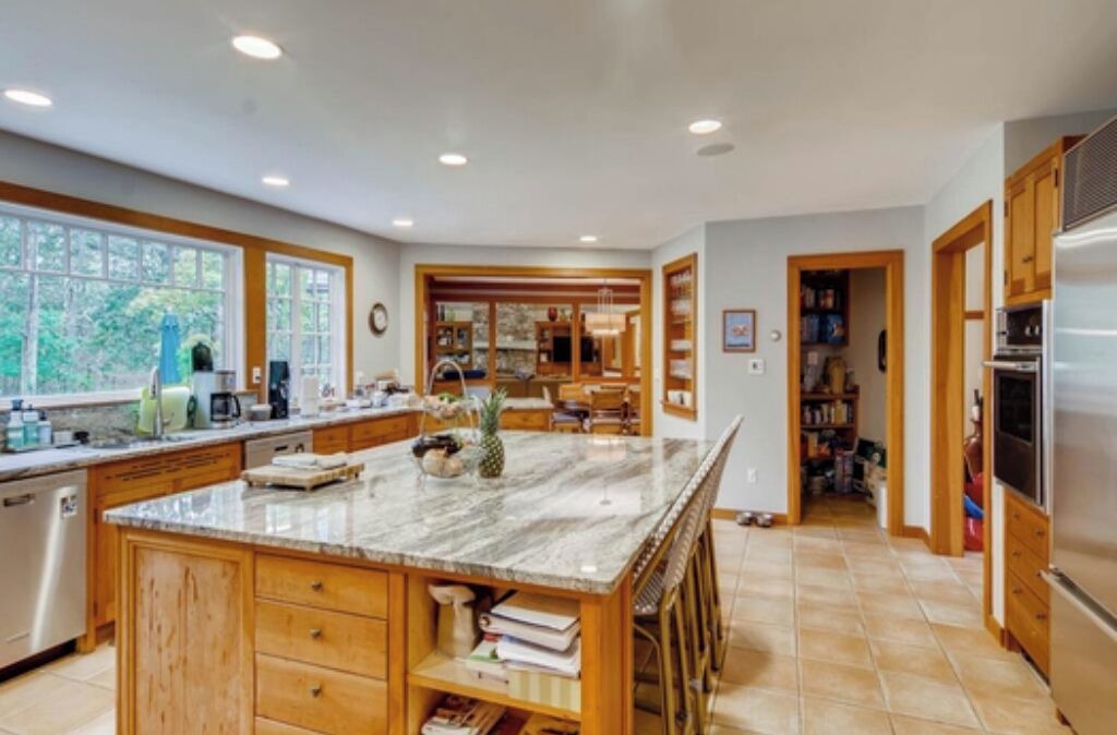 Photo of Others in Vineyard Haven