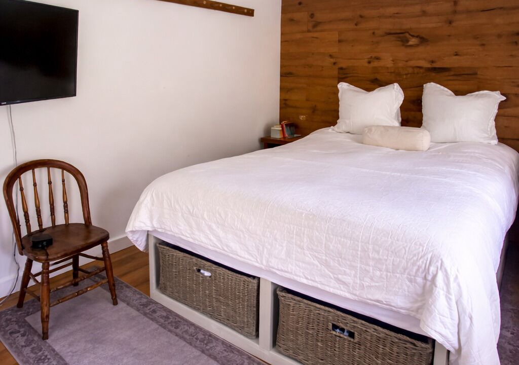Photo of Bedroom in West of Town