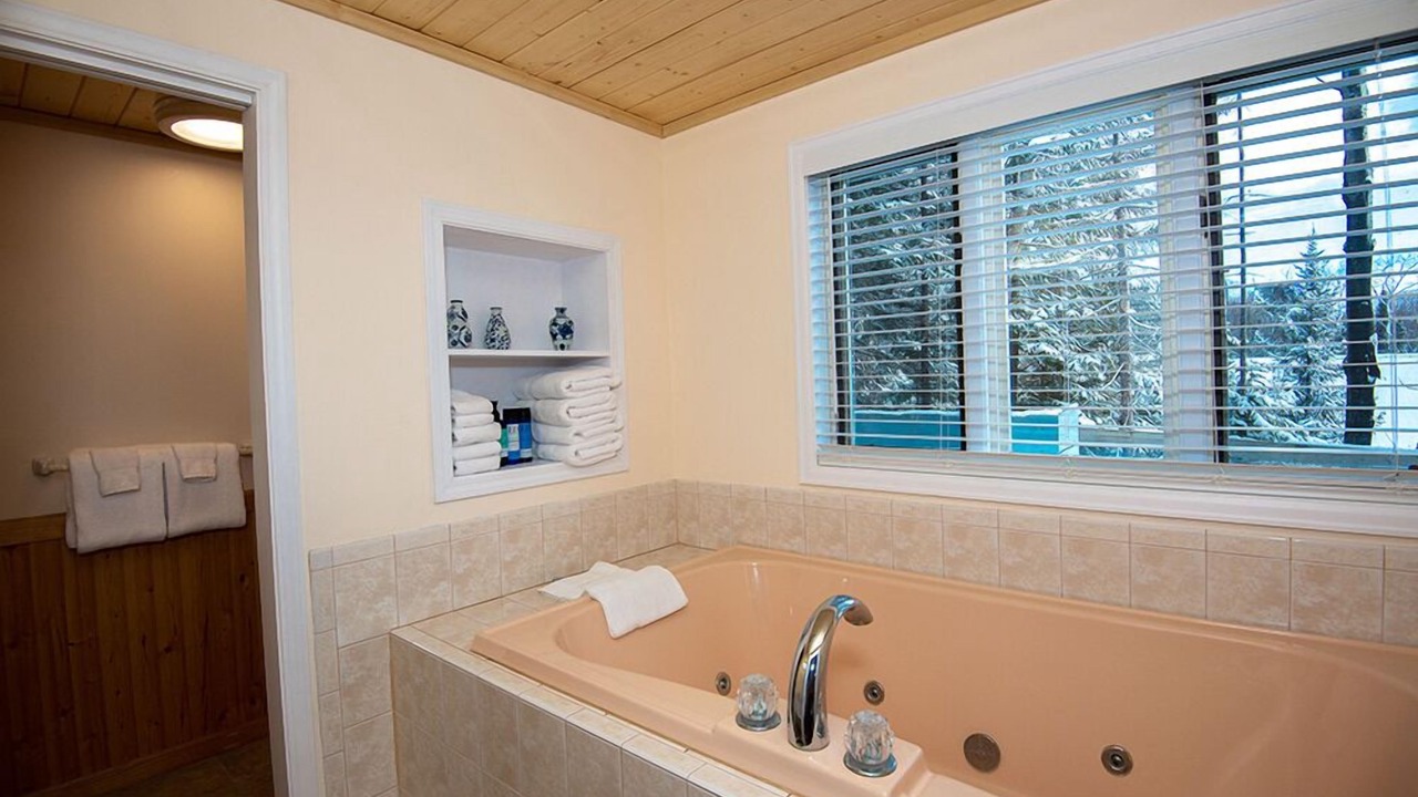 Photo of Bathroom in Grand Marais