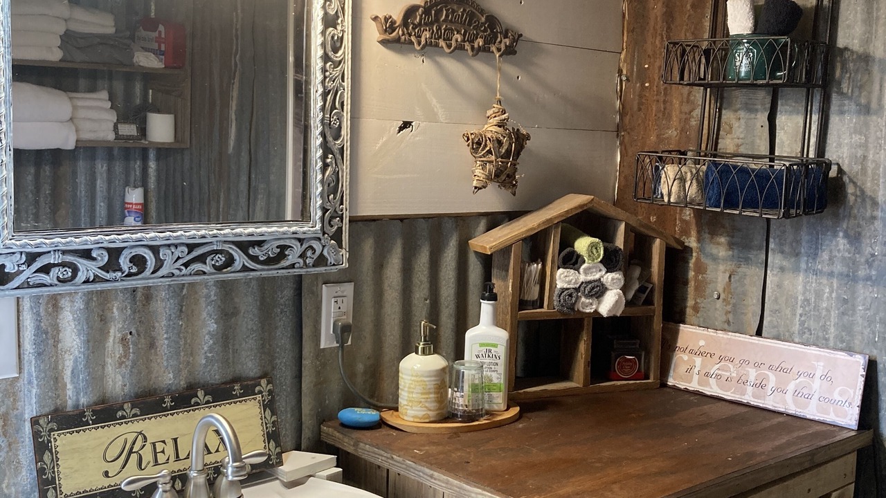 Photo of Bathroom in McLennan County