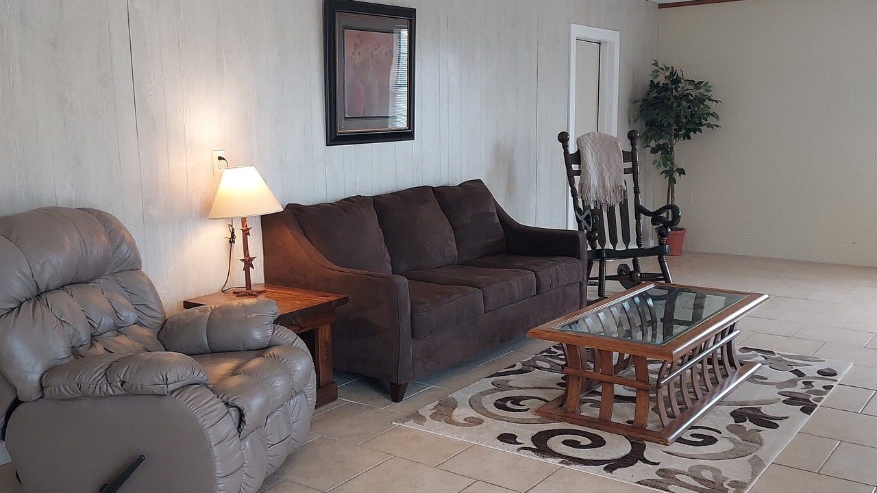 Photo of Livingroom in Silver Creek Village