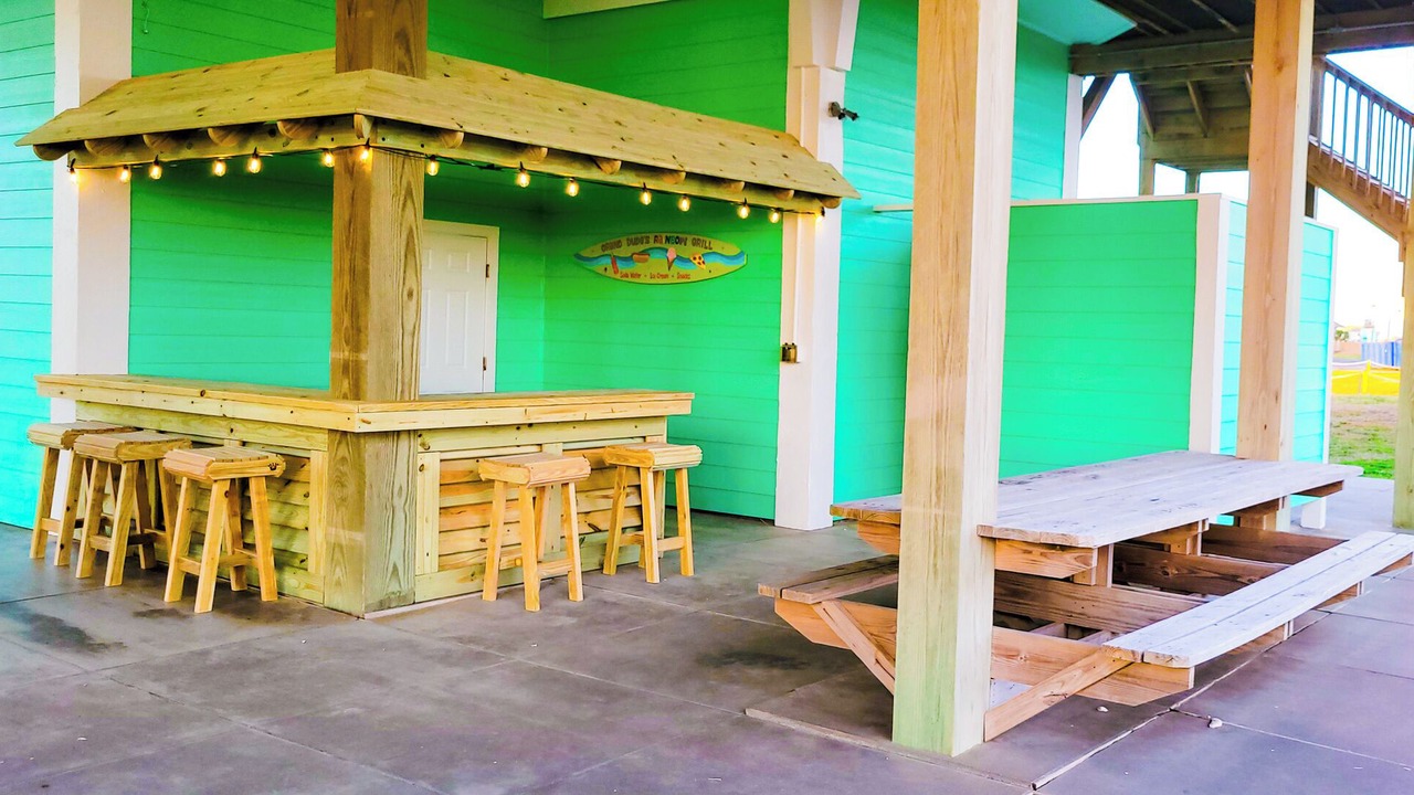 Photo of Patio Balcony in Crystal Beach
