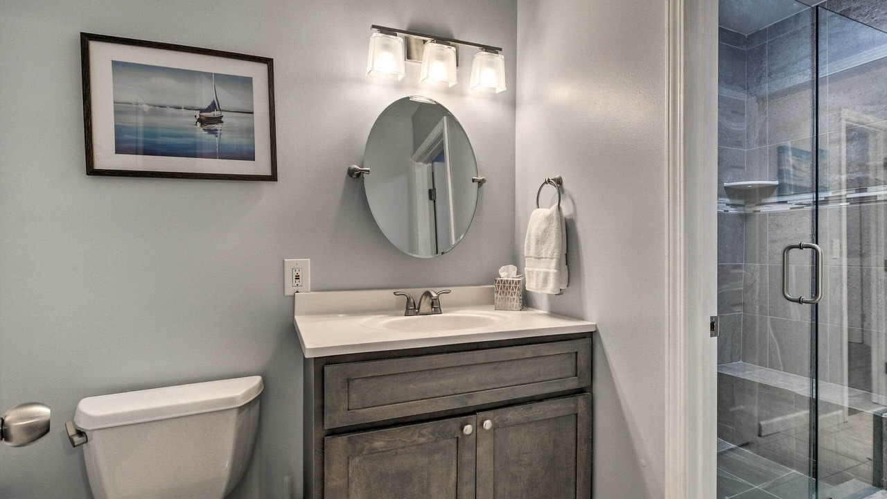 Photo of Bathroom in Lavonia