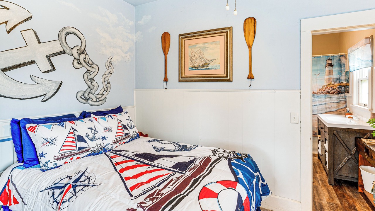 Photo of Bedroom in Twin Lakes