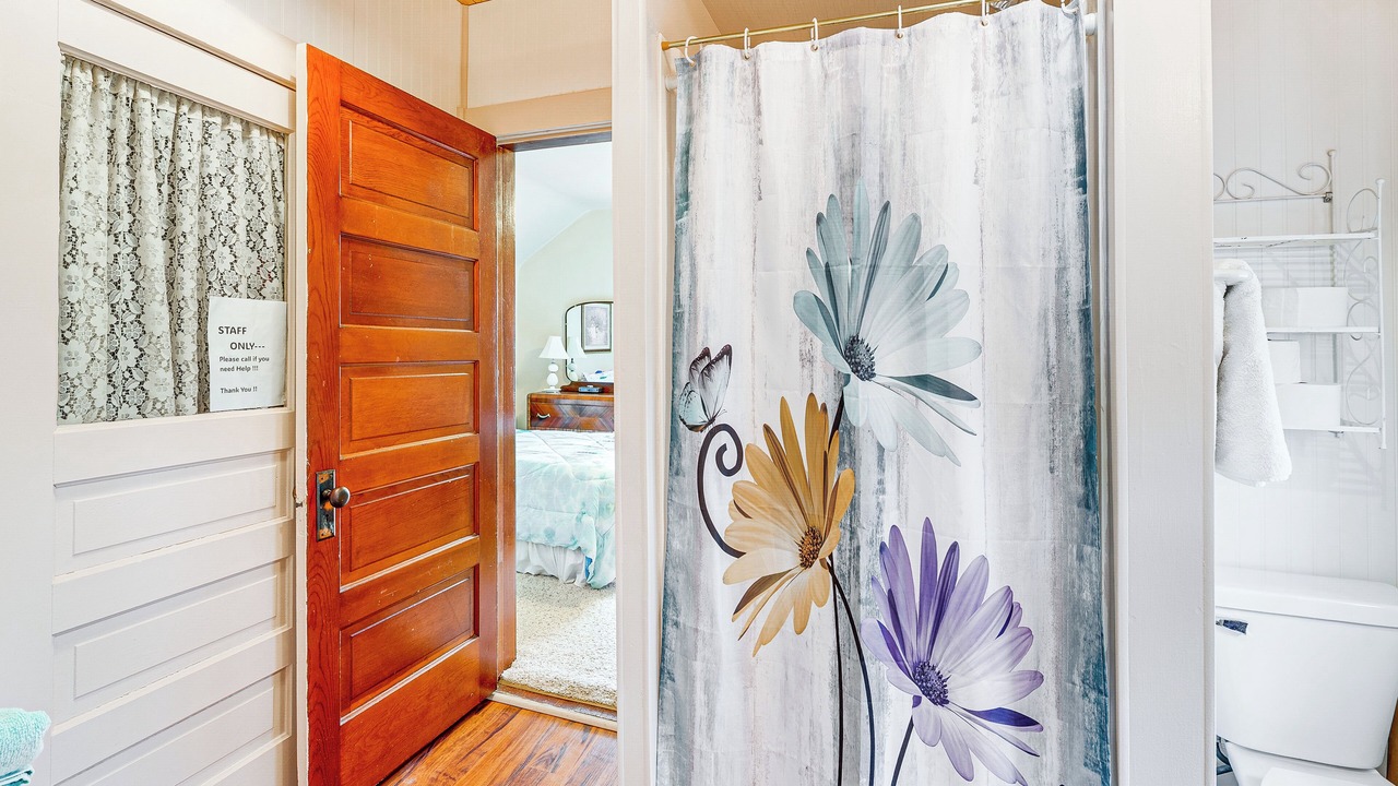 Photo of Bedroom in Twin Lakes