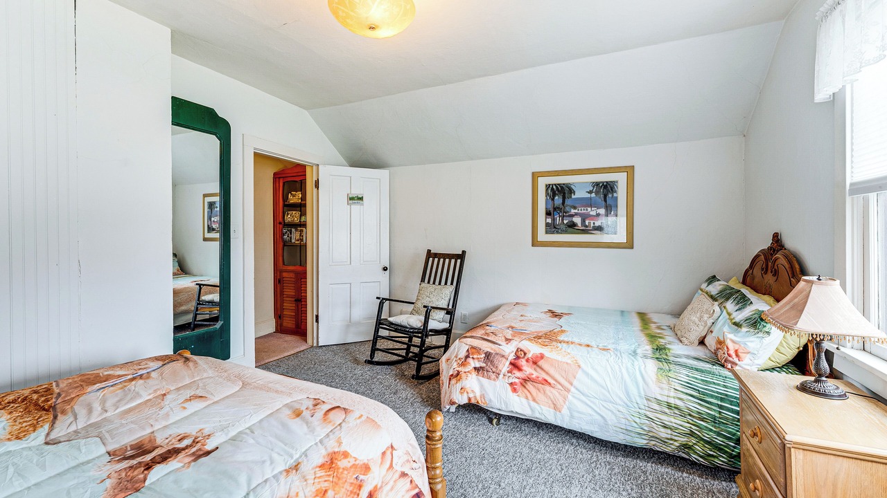 Photo of Bedroom in Twin Lakes