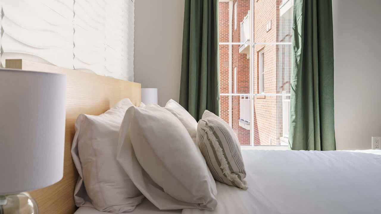 Photo of Bedroom in Uptown District